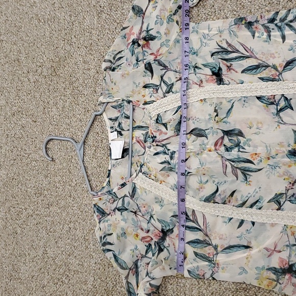 Lauren Conrad Blouse NWOT - Picture 10 of 13